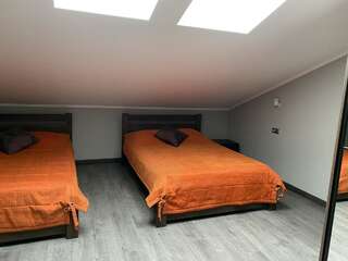 Отель Campa Буча Стандартный двухместный номер с 2 отдельными кроватями-5